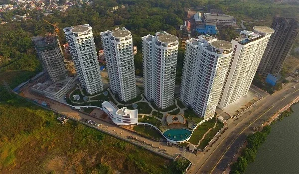 IT hubs near TVS Emerald Avalon